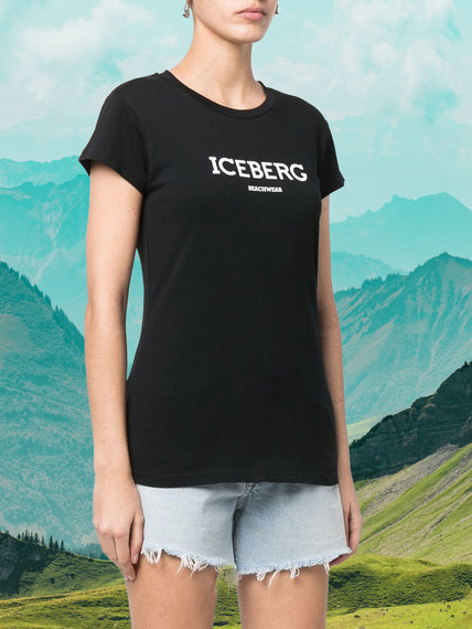 Damske-tricko-Iceberg-Black-1.jpg